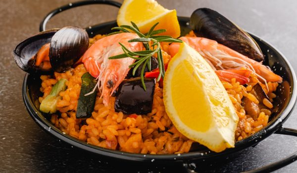 Traditional Spanish paella with seafood Traditional Spanish paella with seafood
